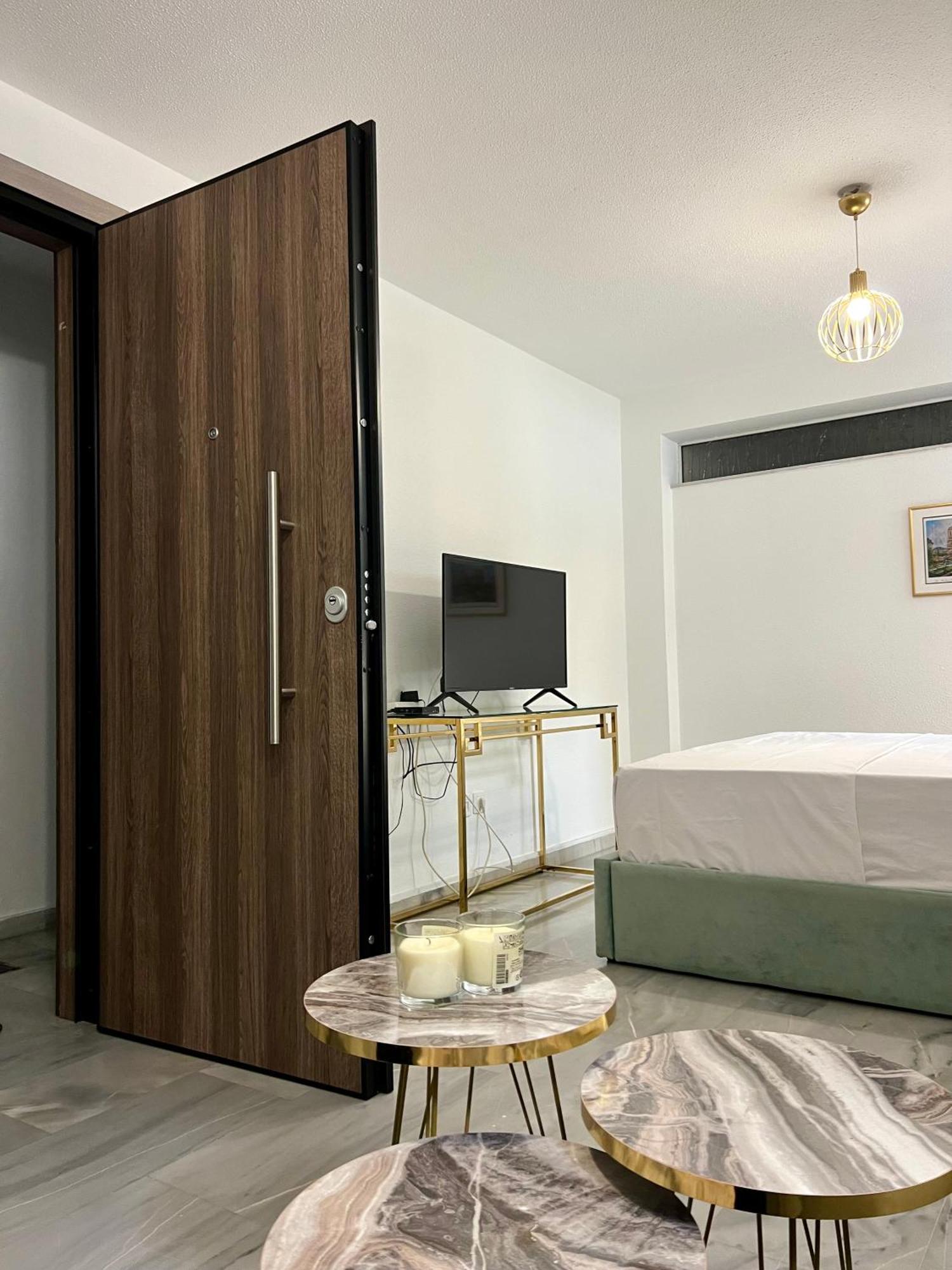 New Apartment At Athenian Riviera Ngoại thất bức ảnh