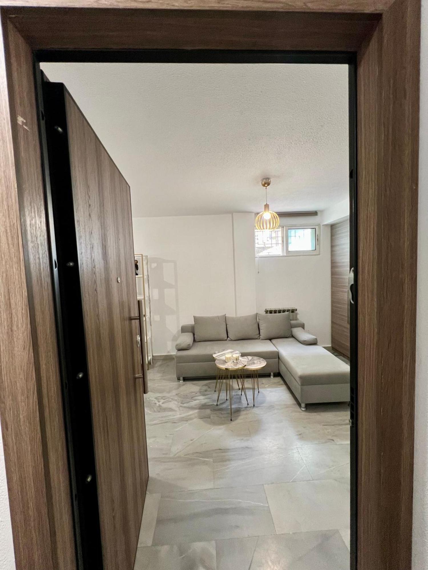 New Apartment At Athenian Riviera Ngoại thất bức ảnh